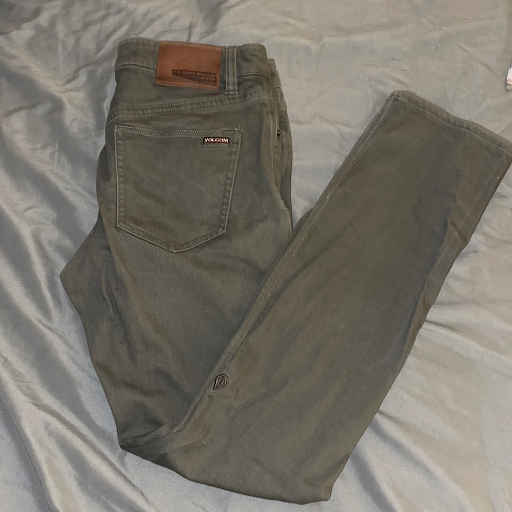Volcom “vorta slim straight “ jeans
